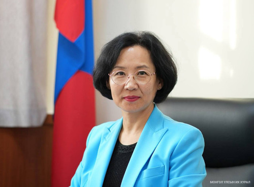 Б.Хэрлэнг томиллоо